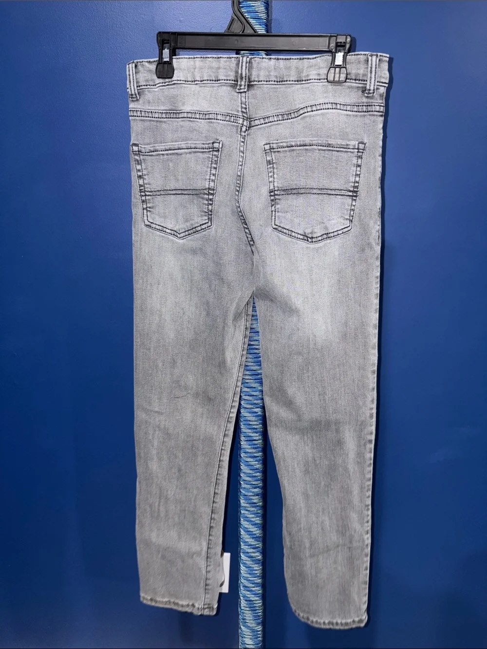 Children’s Place- Light Gray Straight Leg Jeans Size 12 Boys